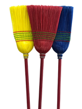 ESCOBA PLASTICA CUADRADA